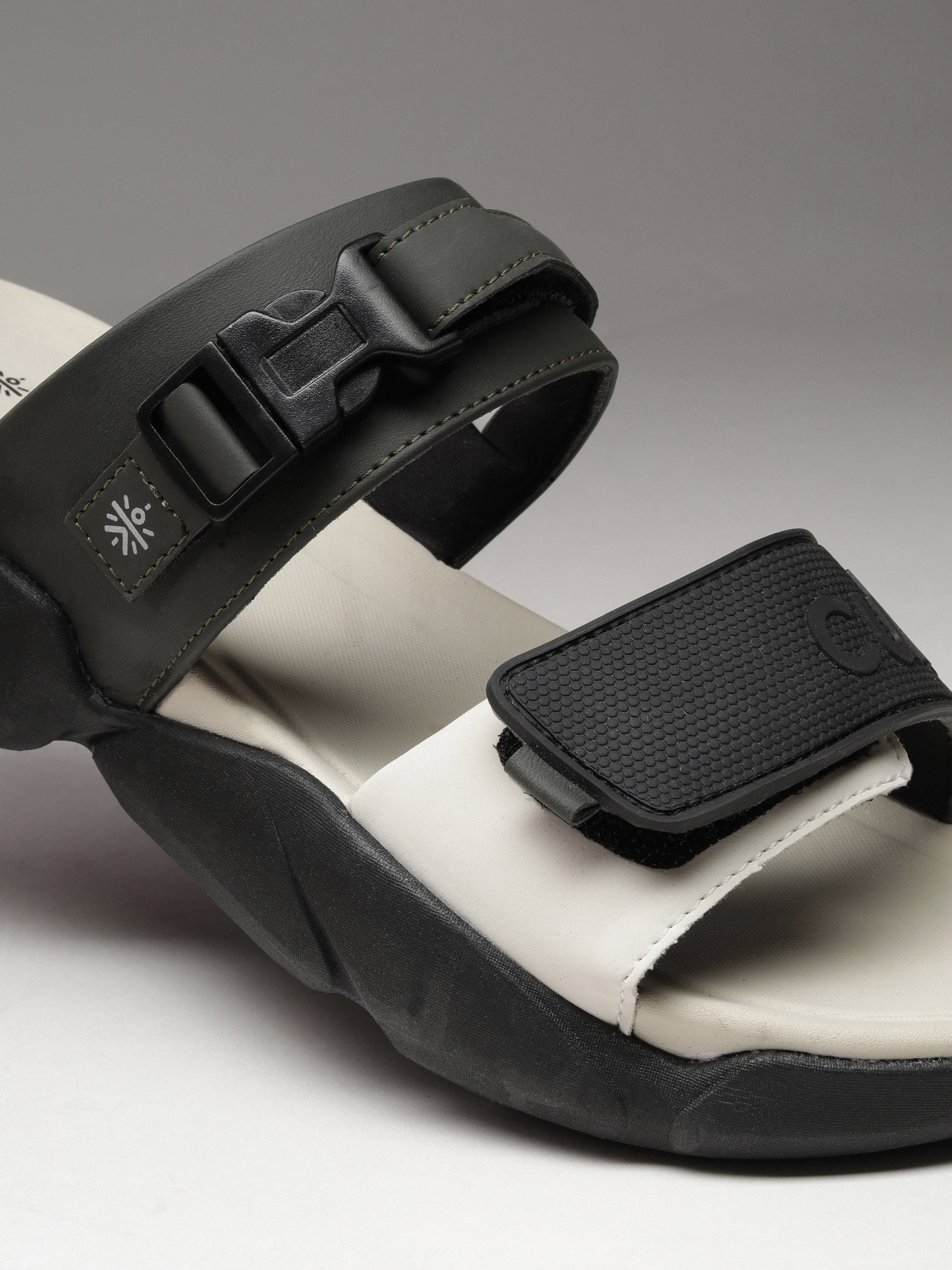 cult Men's GripFlex Sliders - Beige/Olive