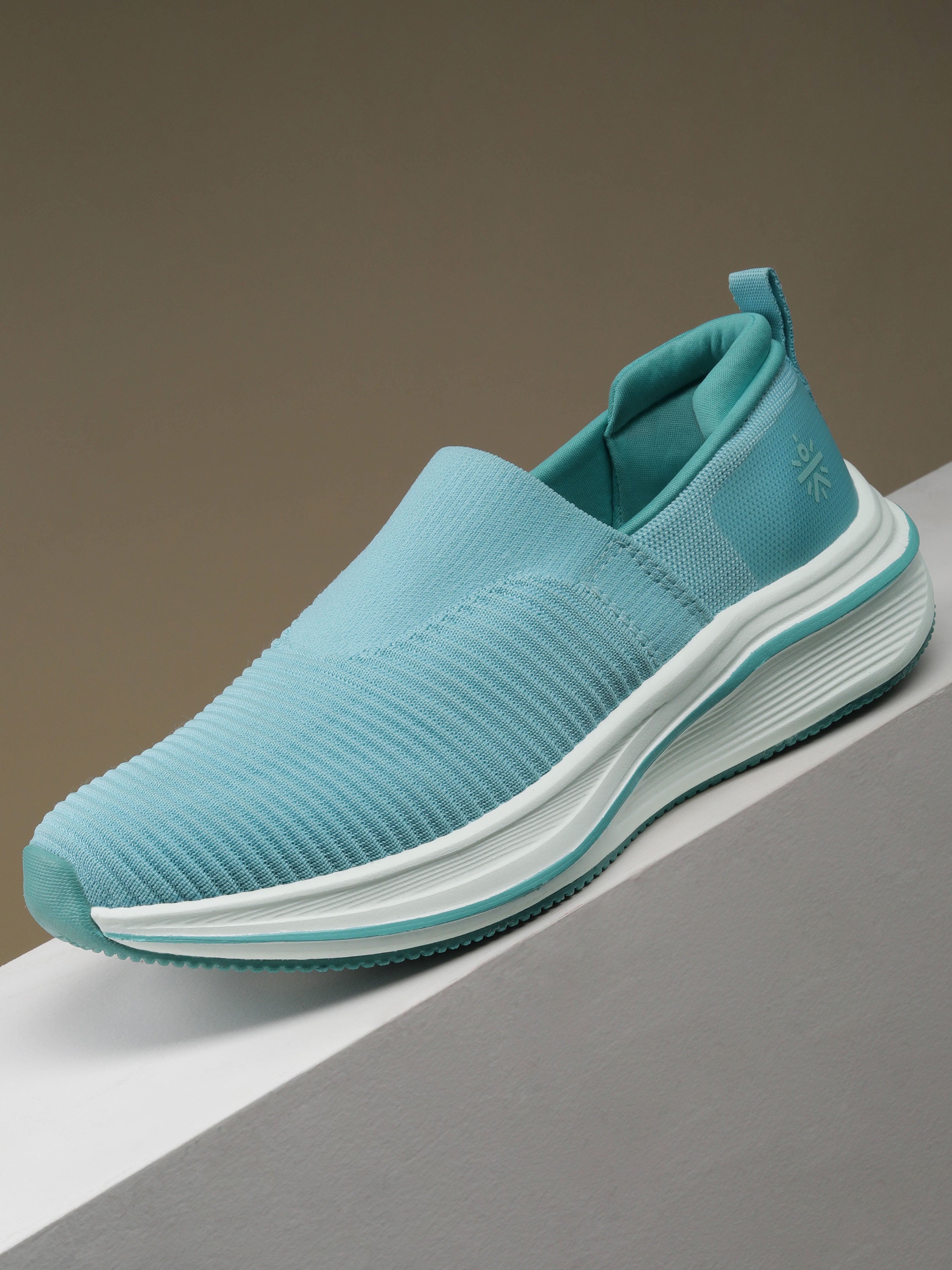 cult Women's Grace Walking Shoes - Sea Green