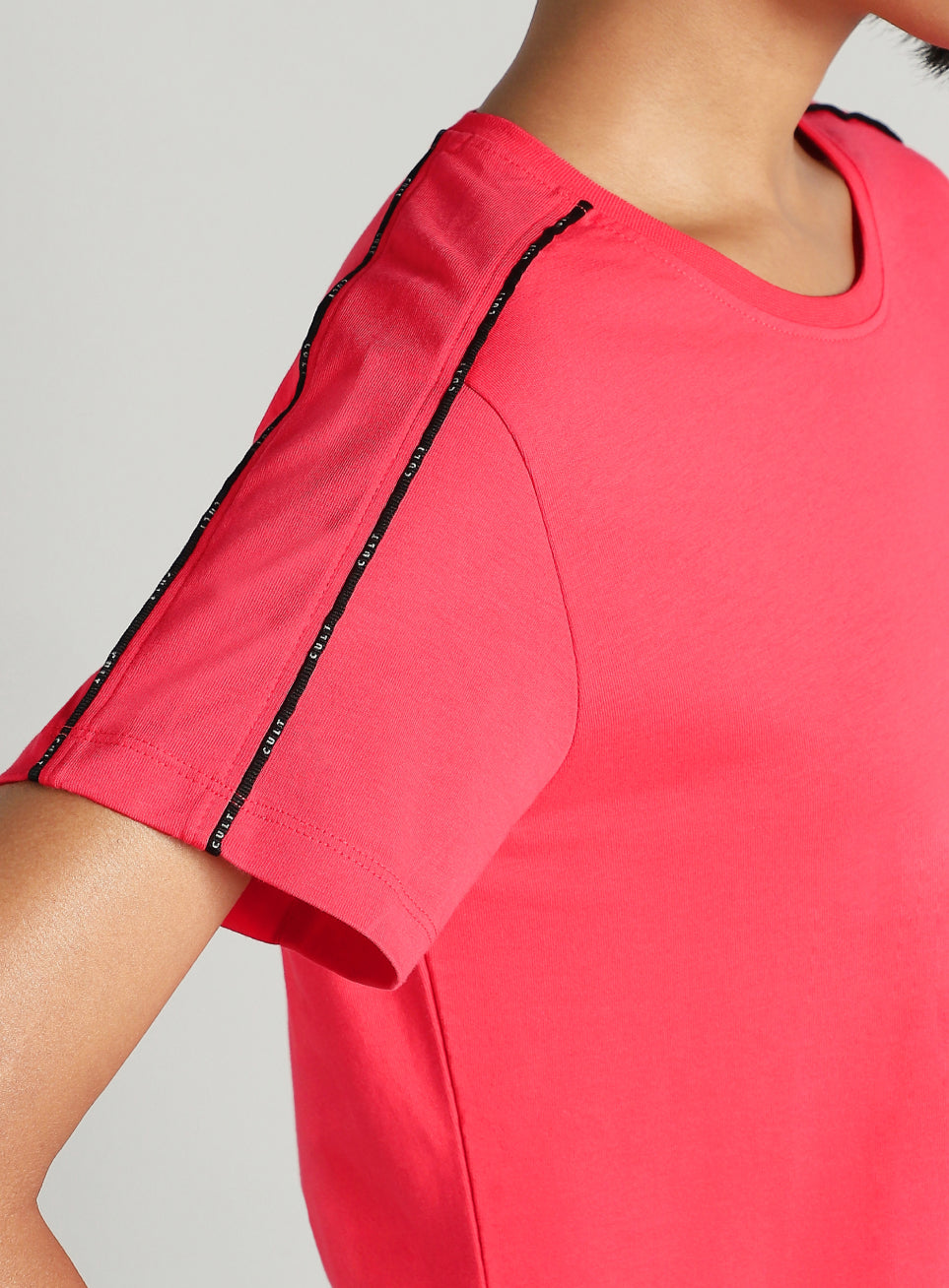 Women's Red Panel Play T-shirt