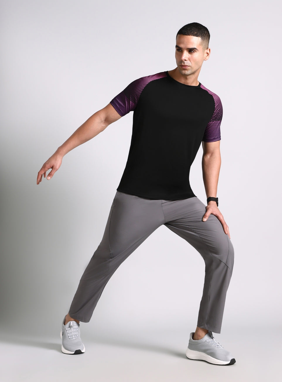 Men's Black Pop Up Training Essential T-shirt