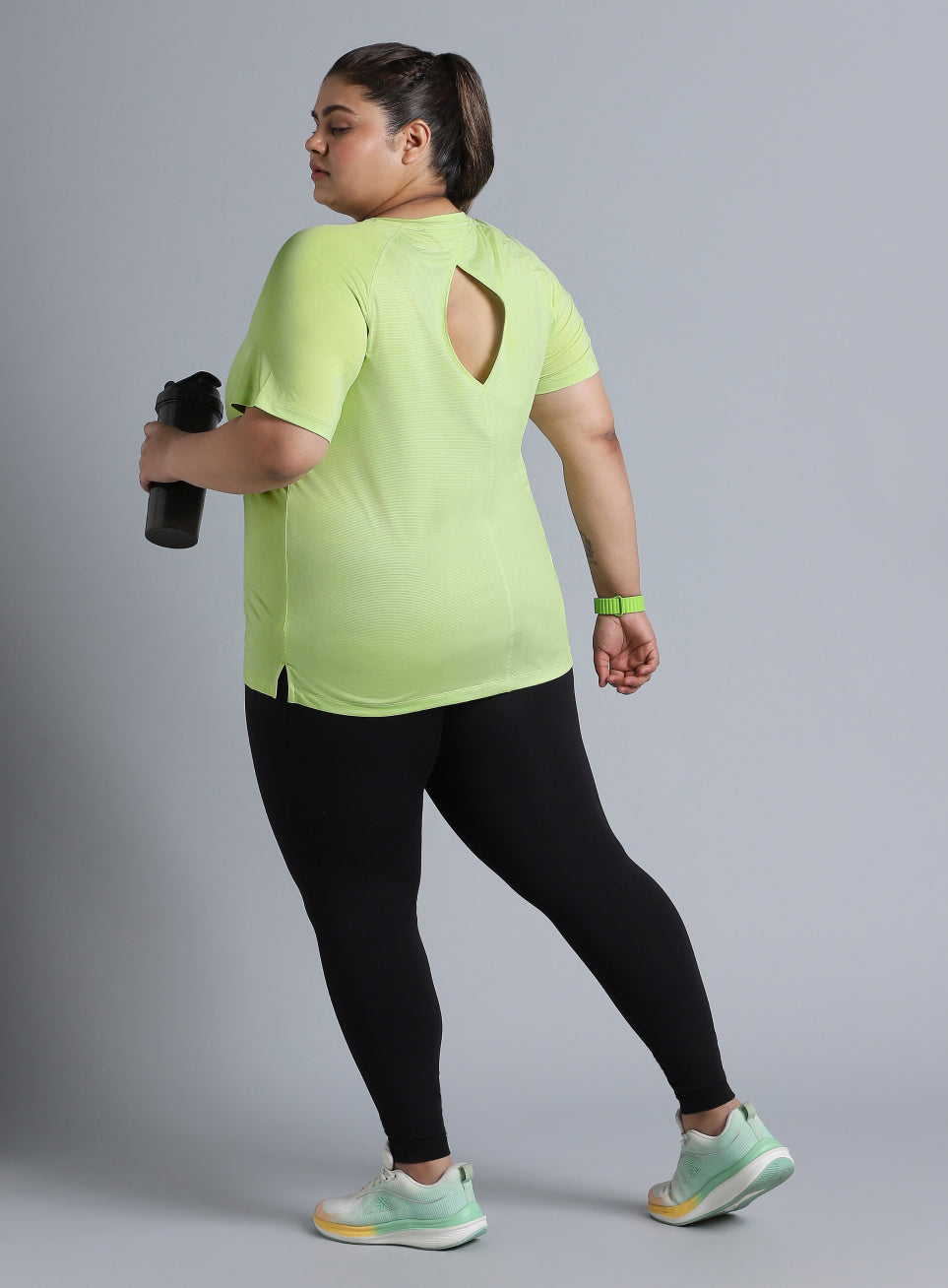 Women's Green Back Cut Out Plus Size T-shirt