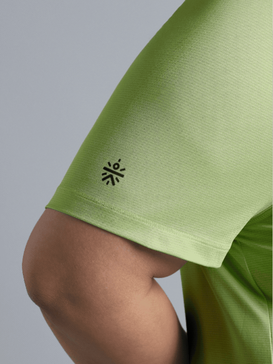 Women's Green Back Cut Out Plus Size T-shirt