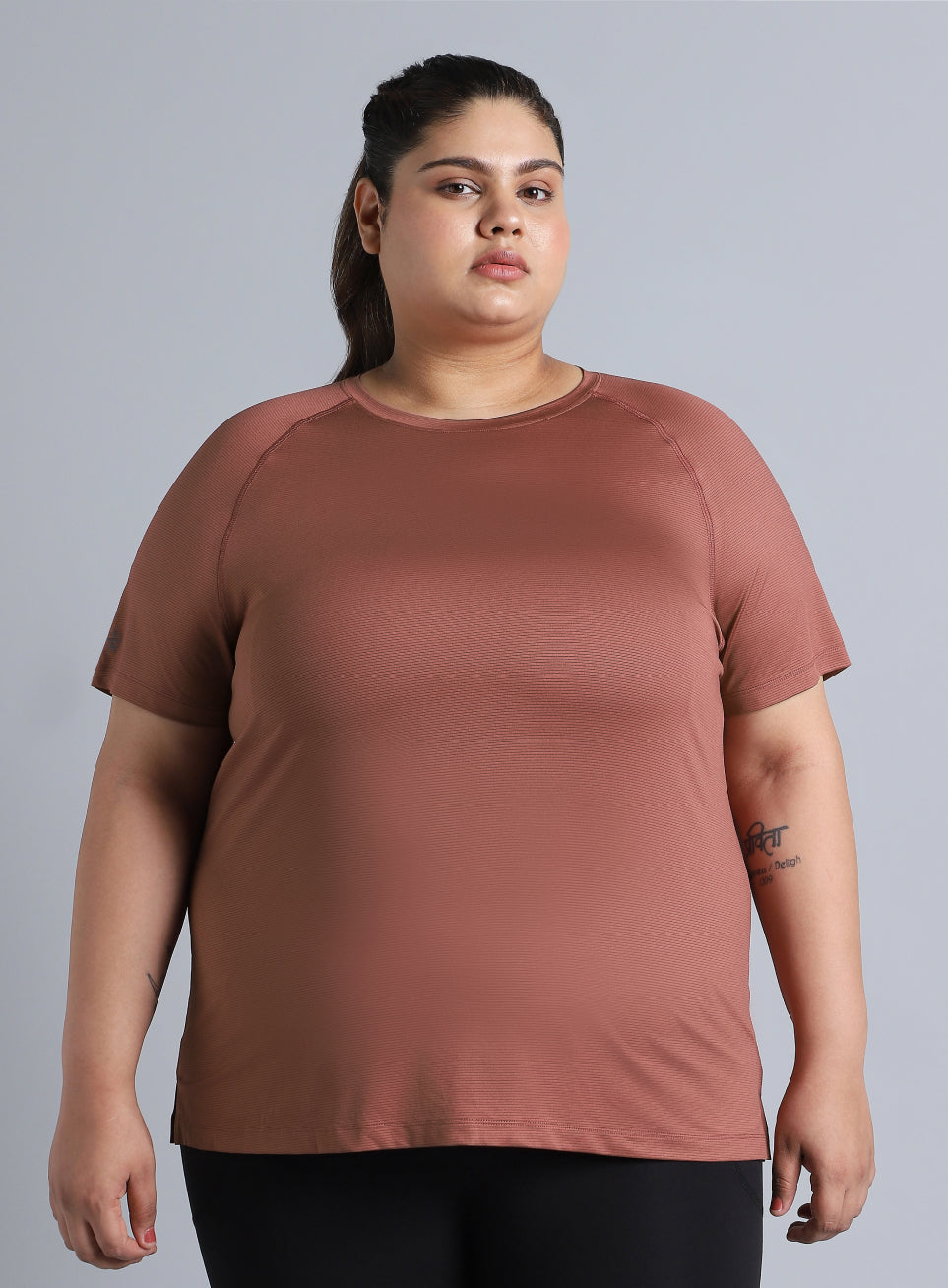 Women's Brown Back Cut Out Plus Size T-shirt