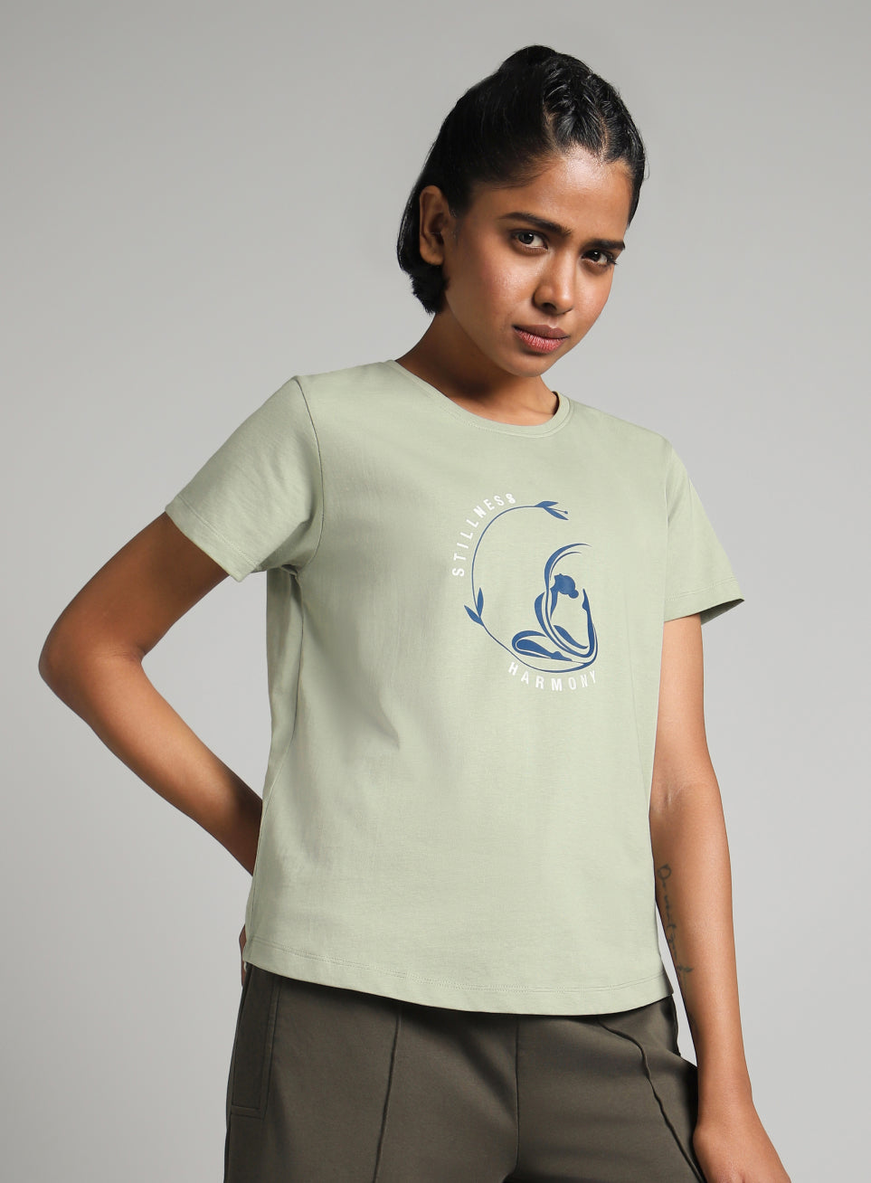 Women's Green Flow Harmony Print Yoga T-shirt