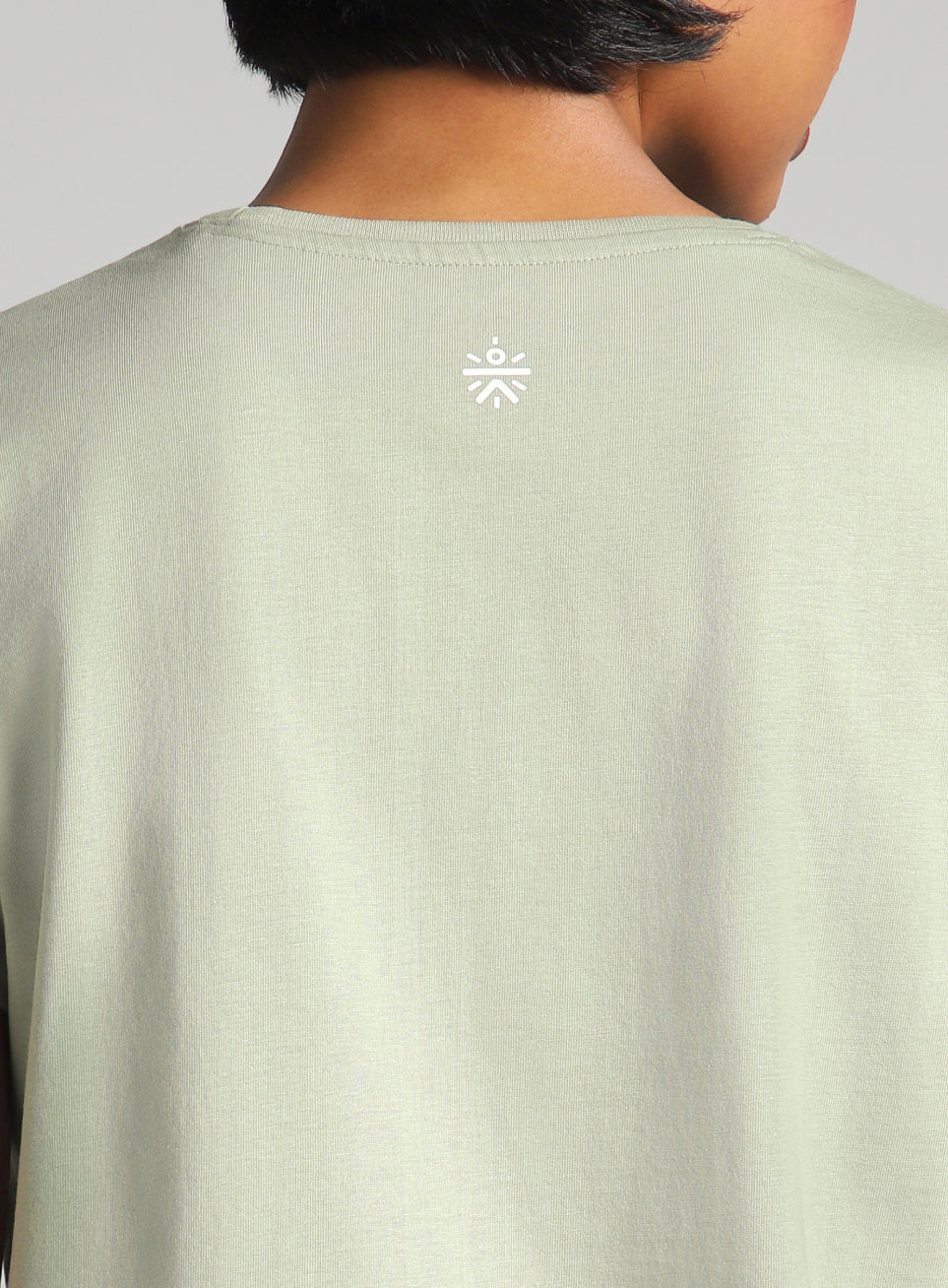 Women's Green Flow Harmony Print Yoga T-shirt