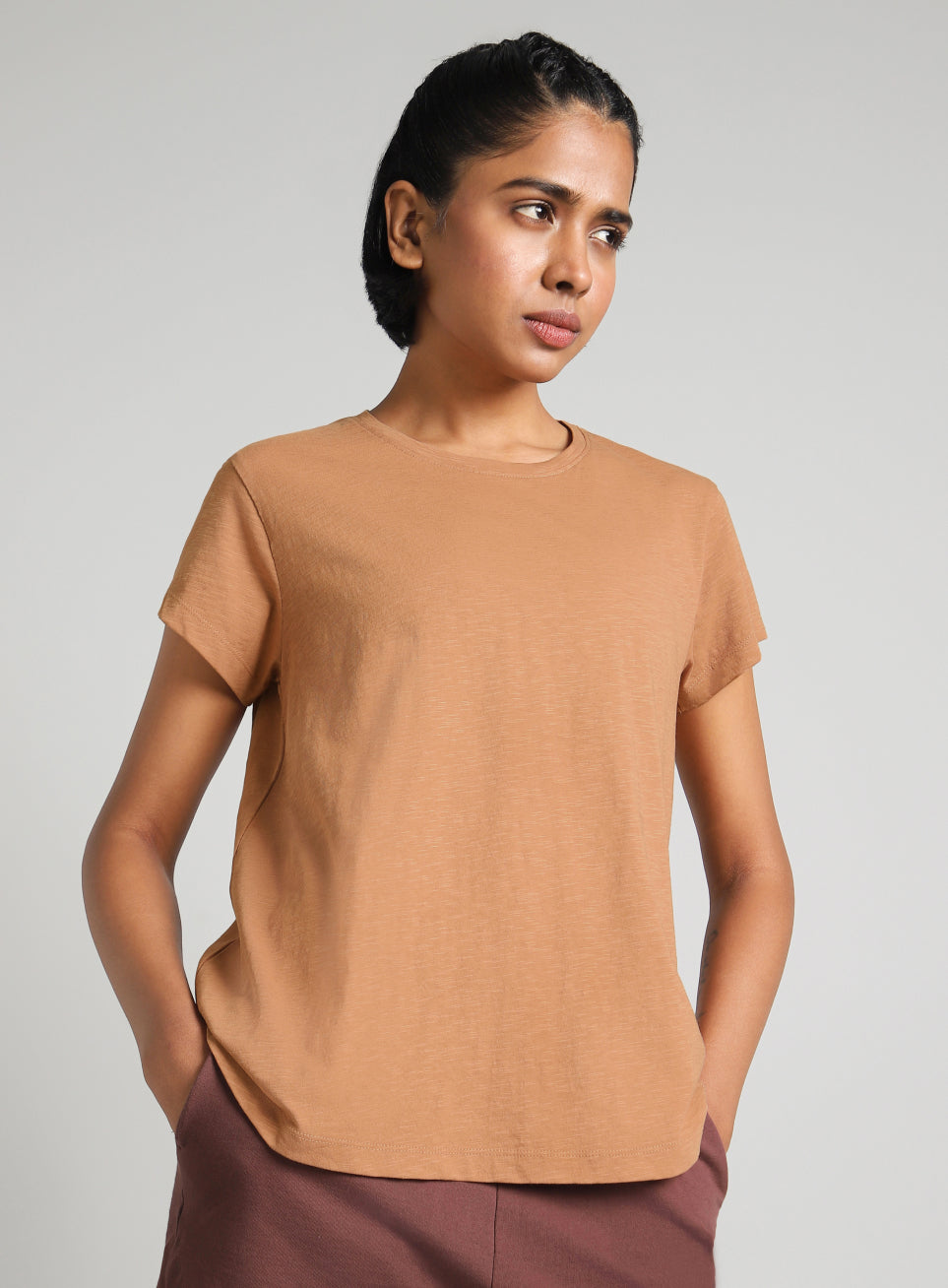 Women's Khaki Flow Form Yoga T-shirt