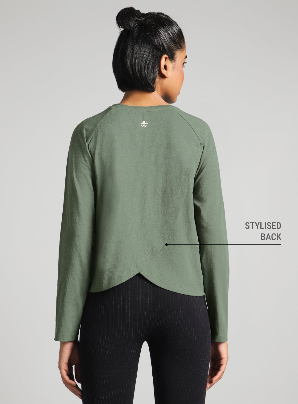 Women's Green Form Overlap Yoga T-shirt