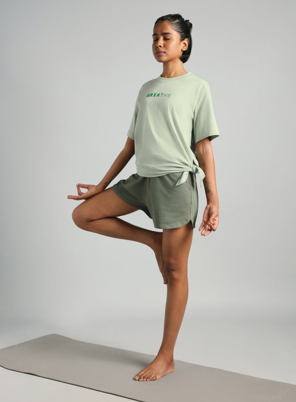 Women's Green Flow Side Tie Up Relaxed fit T-shirt