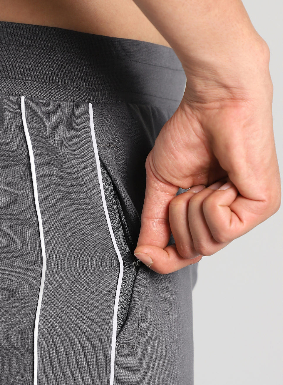 Men's Dark Grey Sculpt Training Joggers