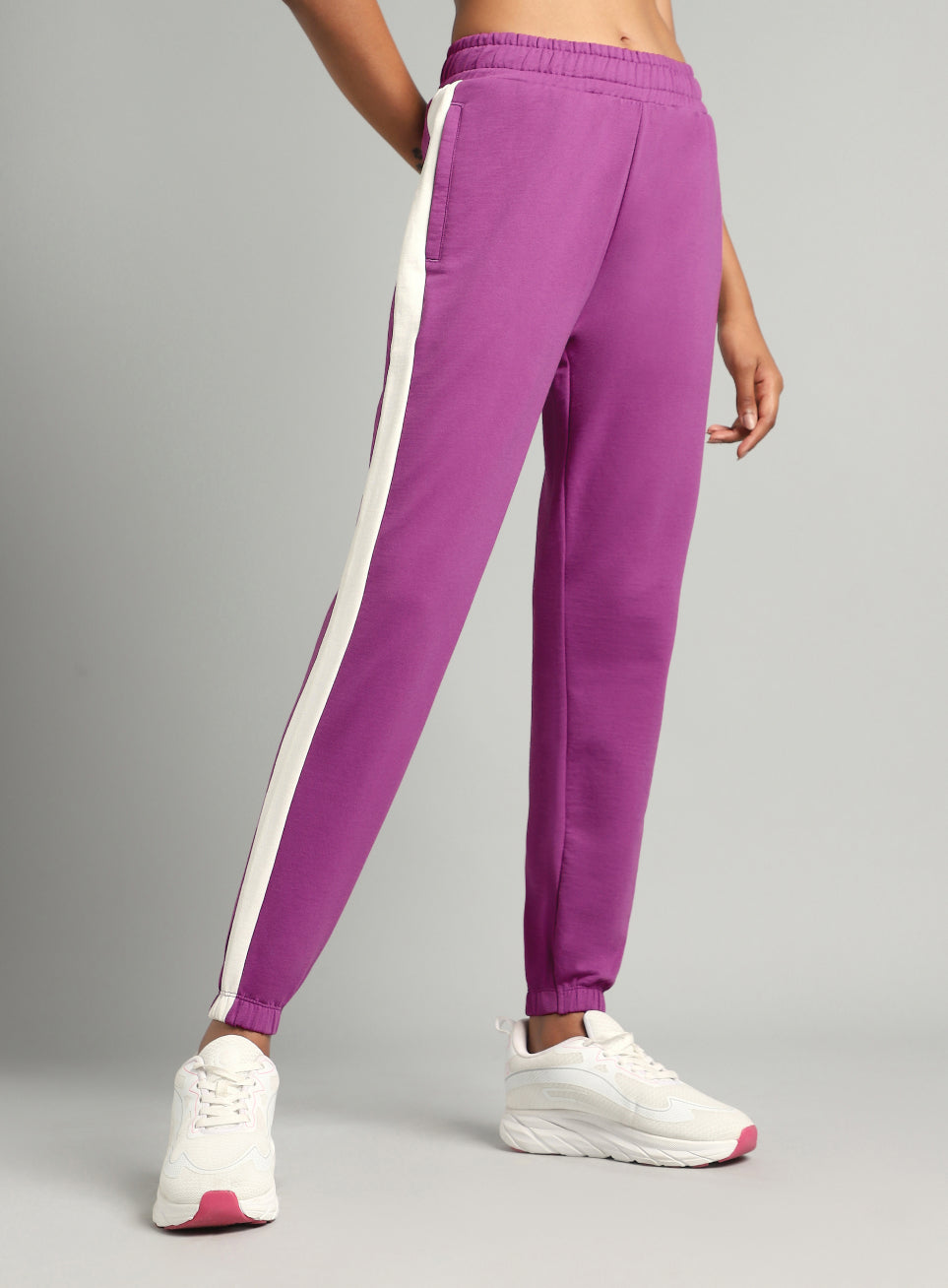 Women's Pink Sculpt Training Joggers