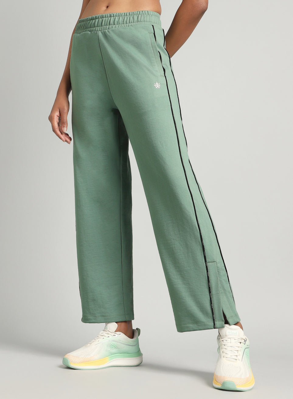 Women's Green Panelled Straight Fit Trackpants