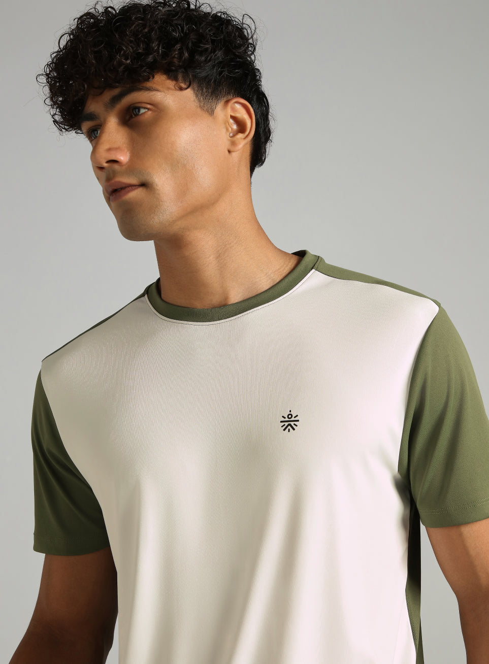 Men's Olive Play Big FLY-DRY™T-shirt
