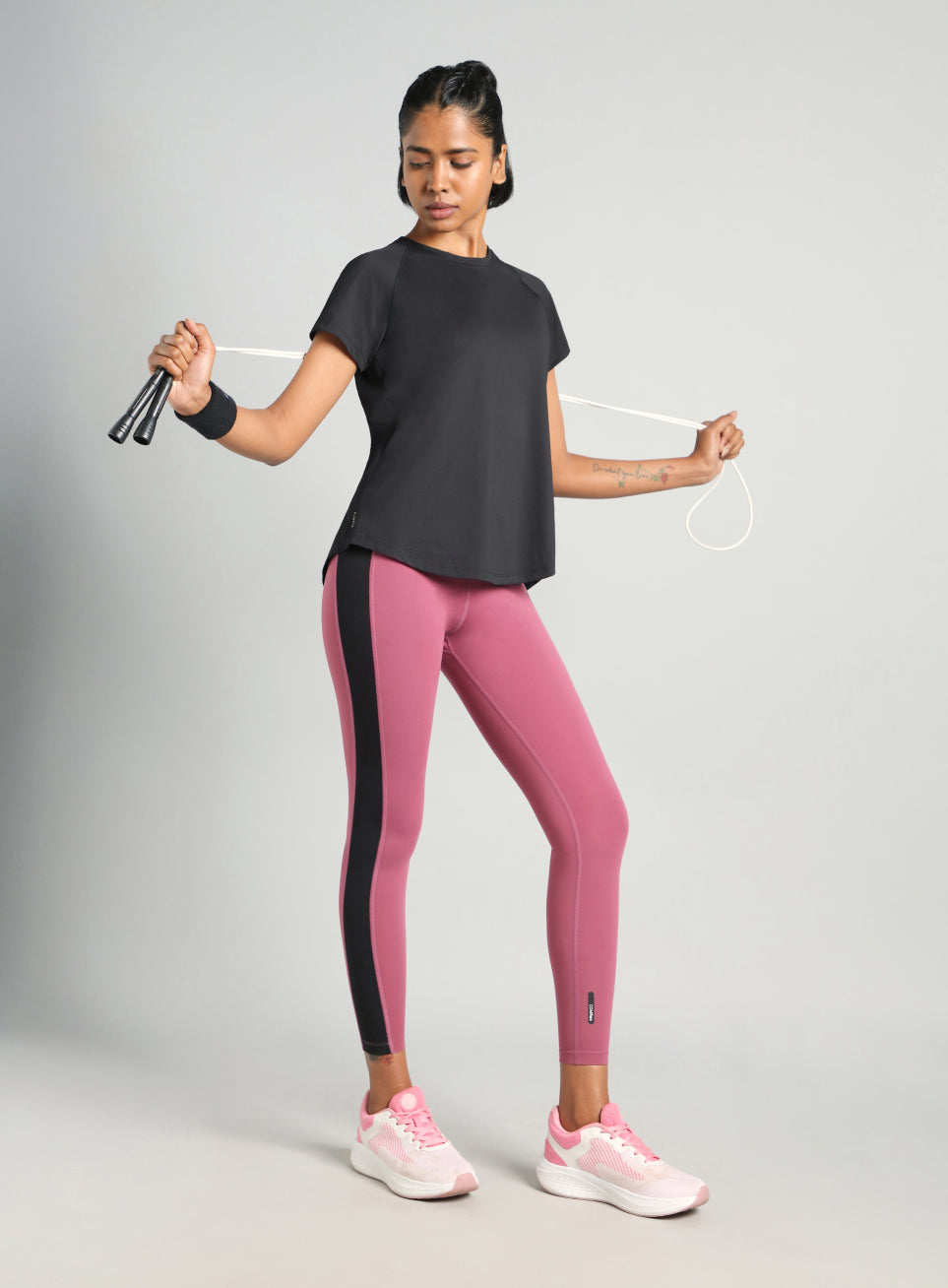 Women's Black  Flow HIIT Top