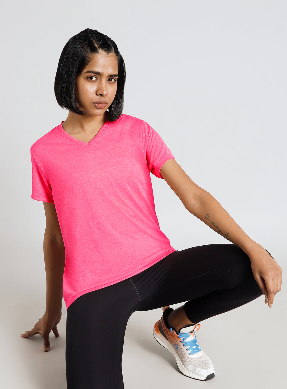 Women's Peach Cult Ulitmate Training COMFORtech™ V-Neck T-shirt