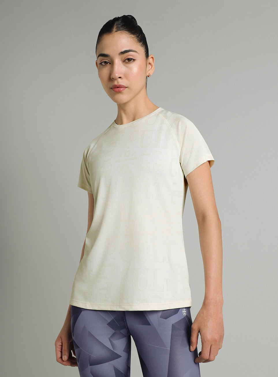 Women's Off White CULT ZERO Knit Tech Running T-shirt
