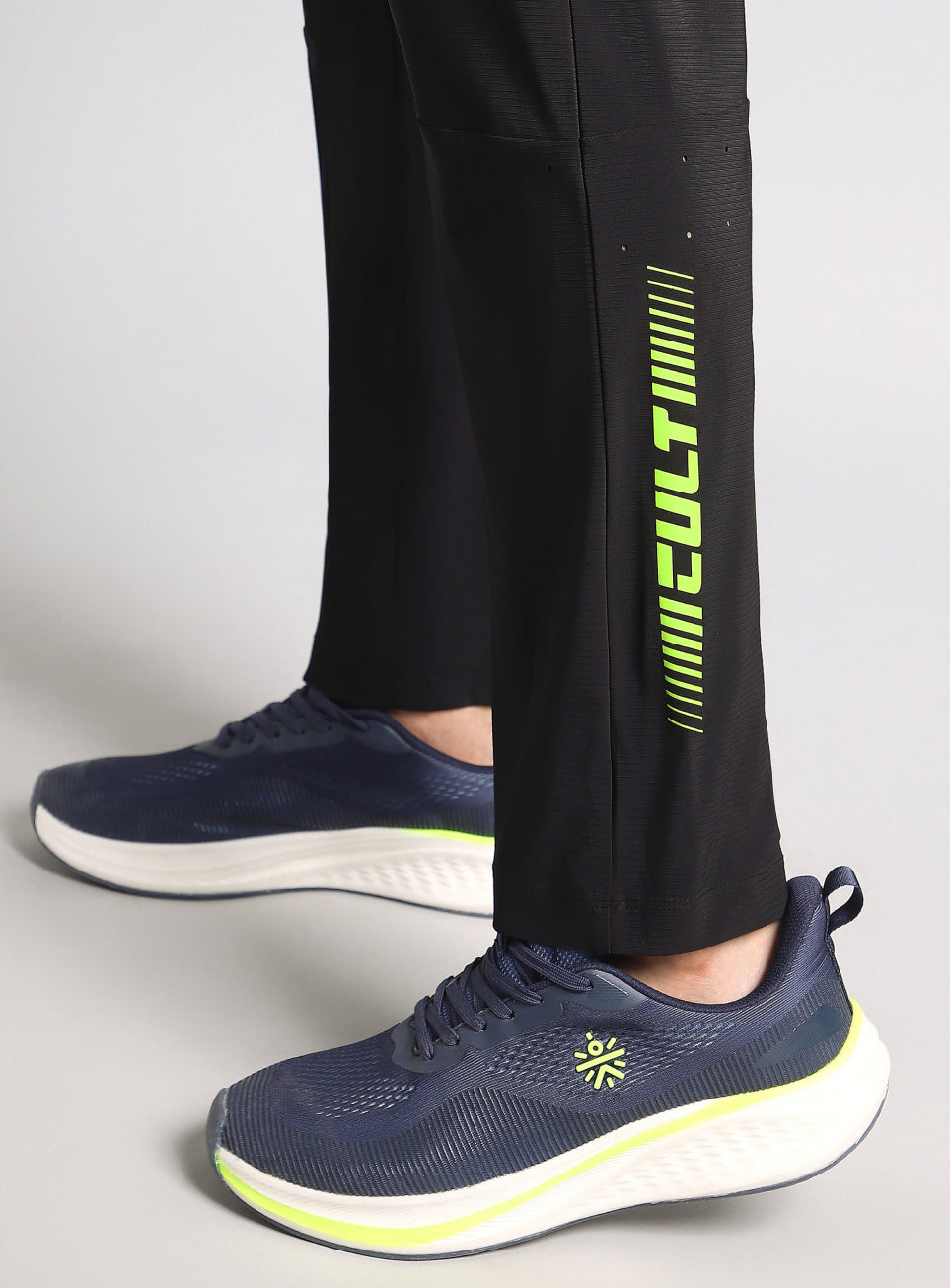 Men's Black Cult Performance Training Trackpants