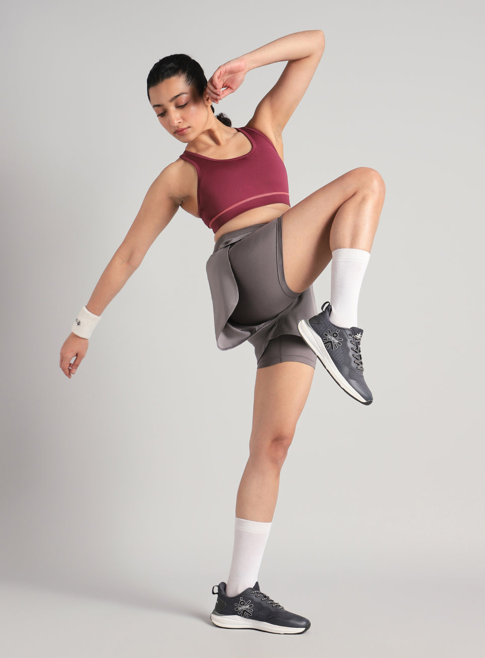 Women's Maroon Train-in Medium Support Sports Bra