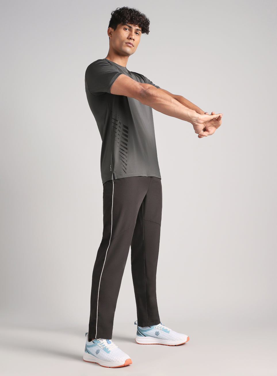 Men's Dark Grey Contour Vent Training T-Shirt