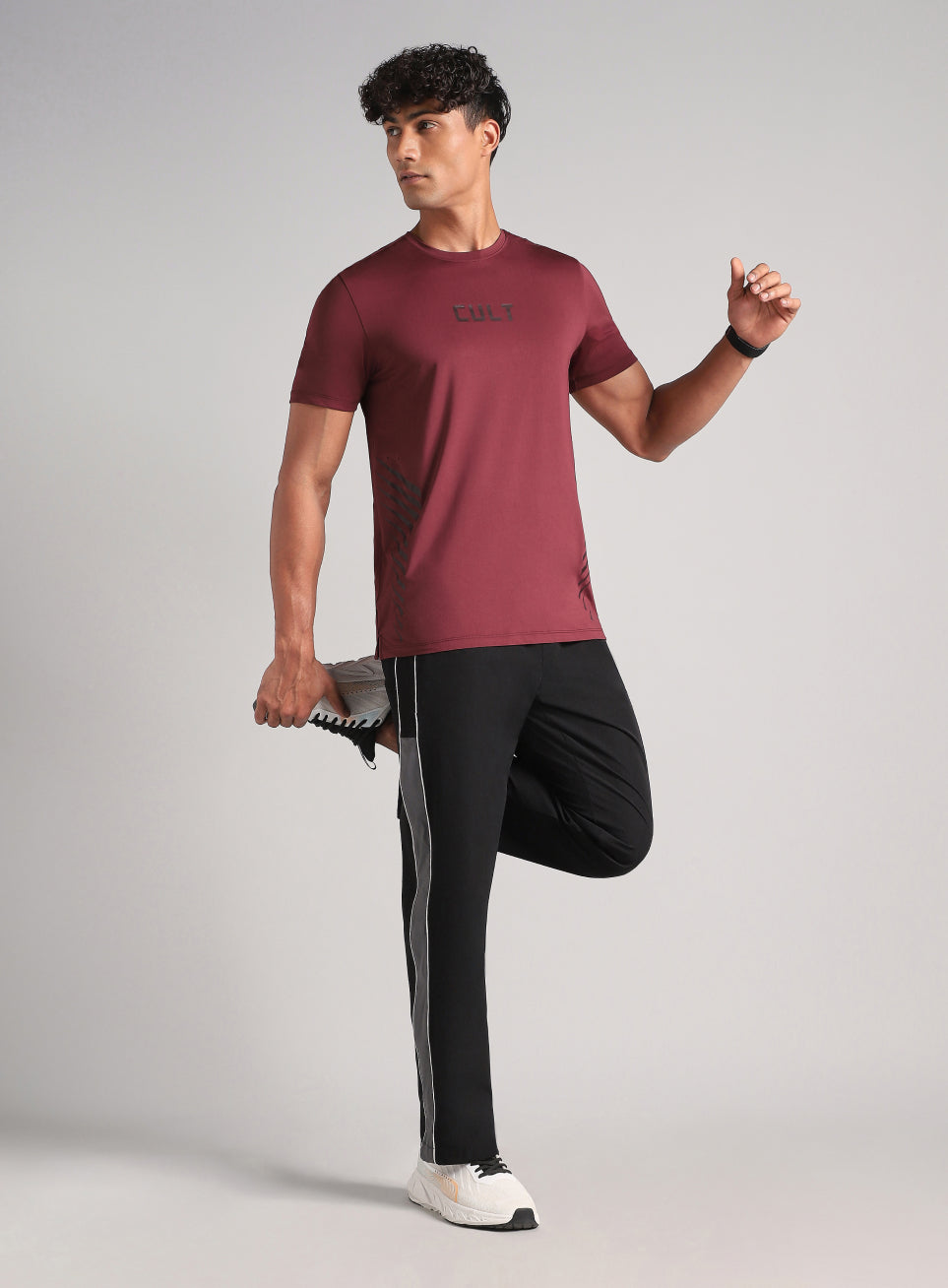 Men's Maroon Contour Vent Training T-Shirt