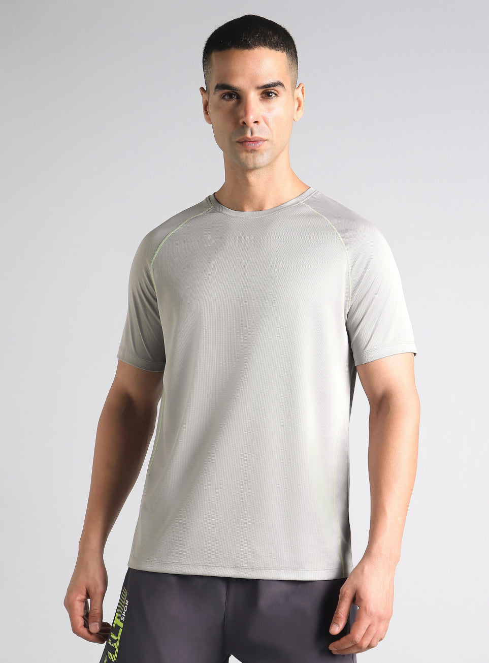 Men's Grey Everyday Workout Train Tee