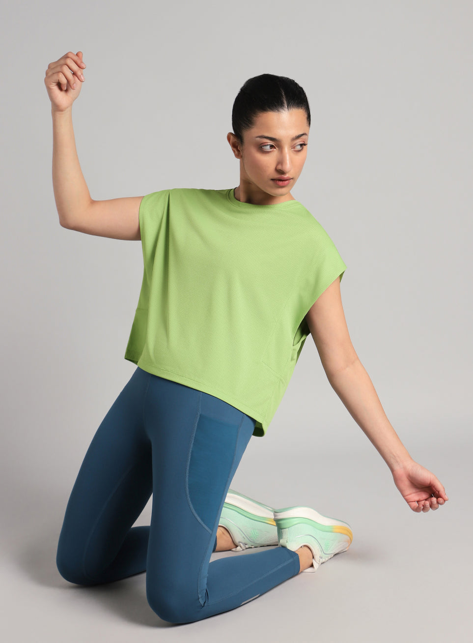 Women's Green Sculpt Muscle T- shirt