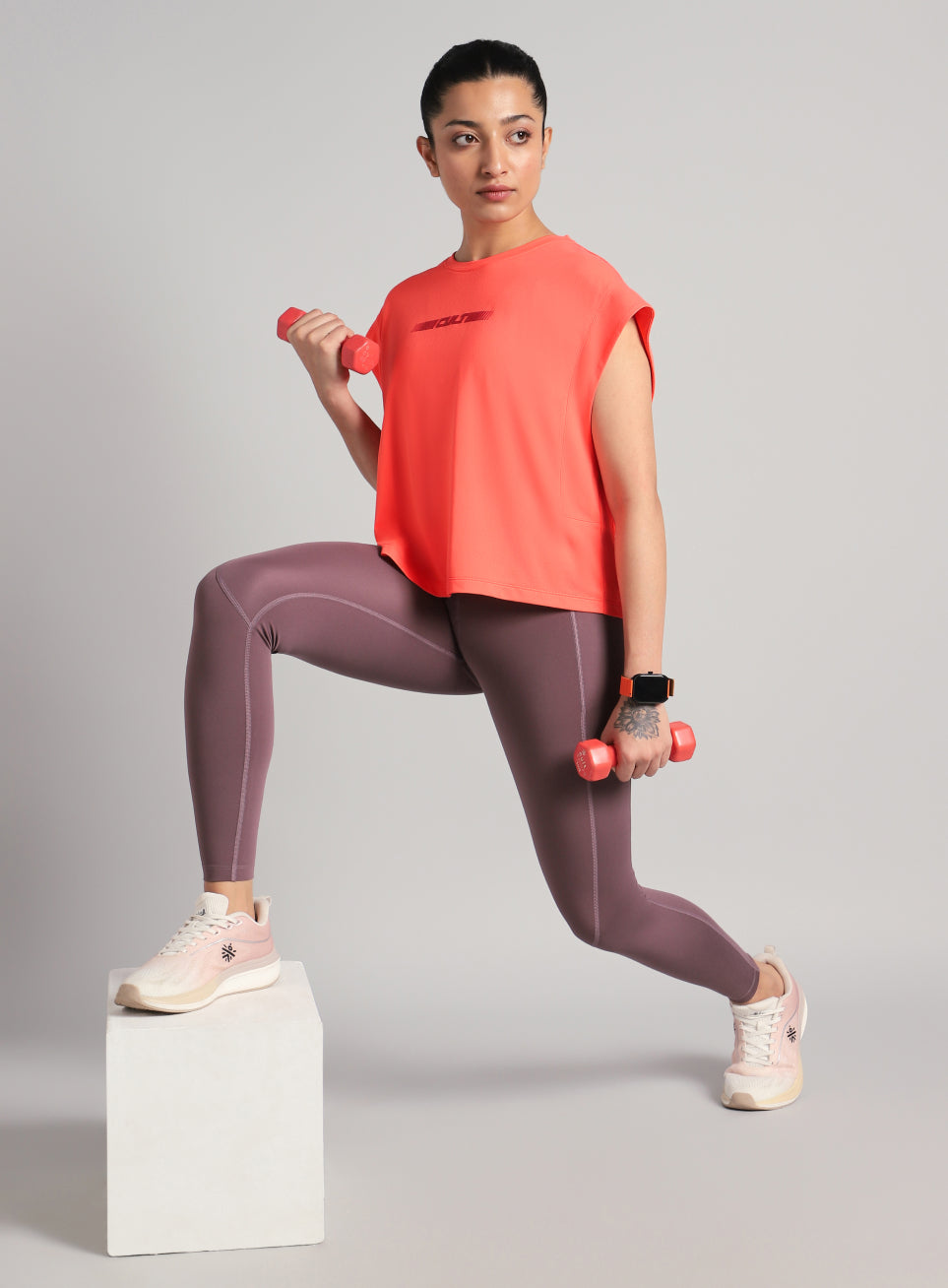 Women's Peach Muscle Ease Boxy Fit T-shirt