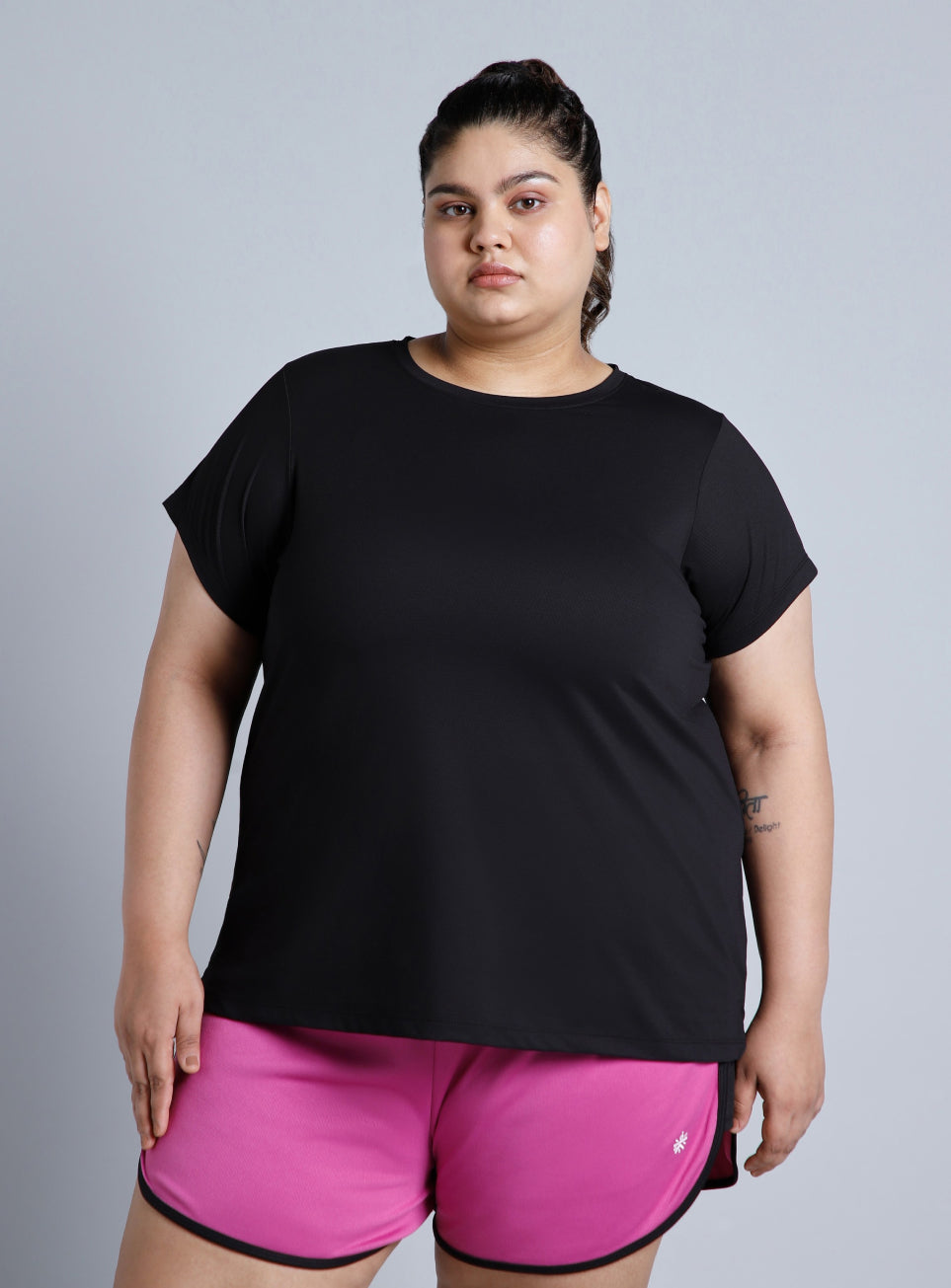 Women's Black Training Essential Plus Size Regular Fit T-shirt