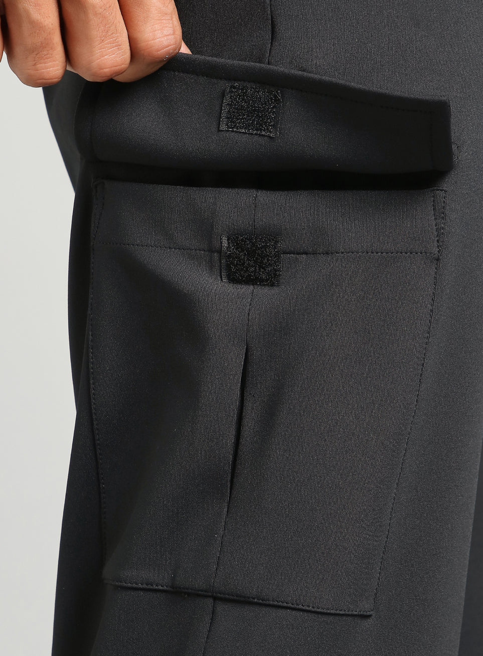 Men's Black Cargo Training Joggers