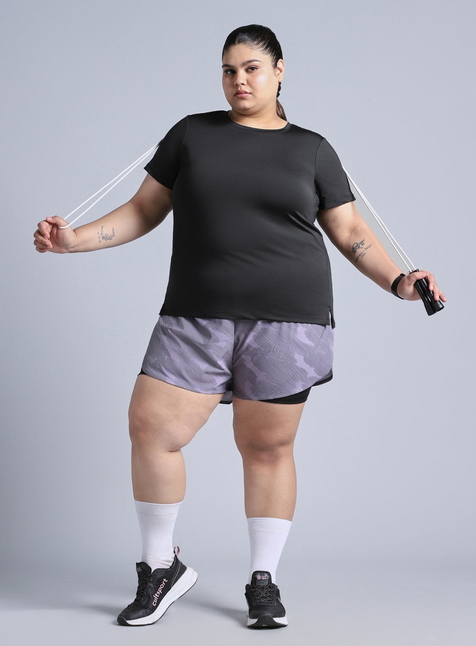 Women's Black Plus Size Back Vent Training Tee