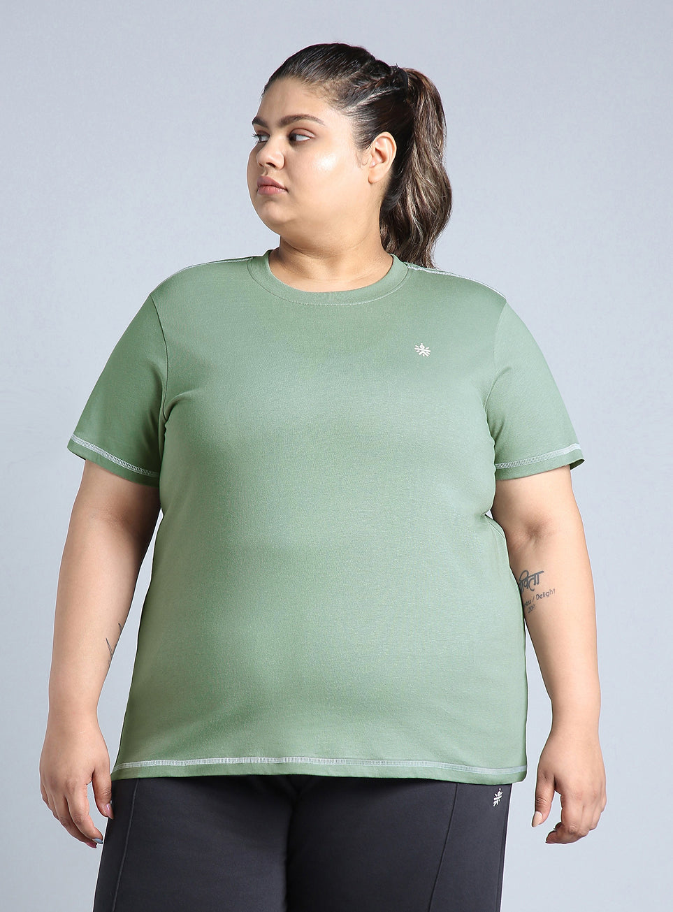 Women's Green Plus Size Back Vent Athleisure Tee