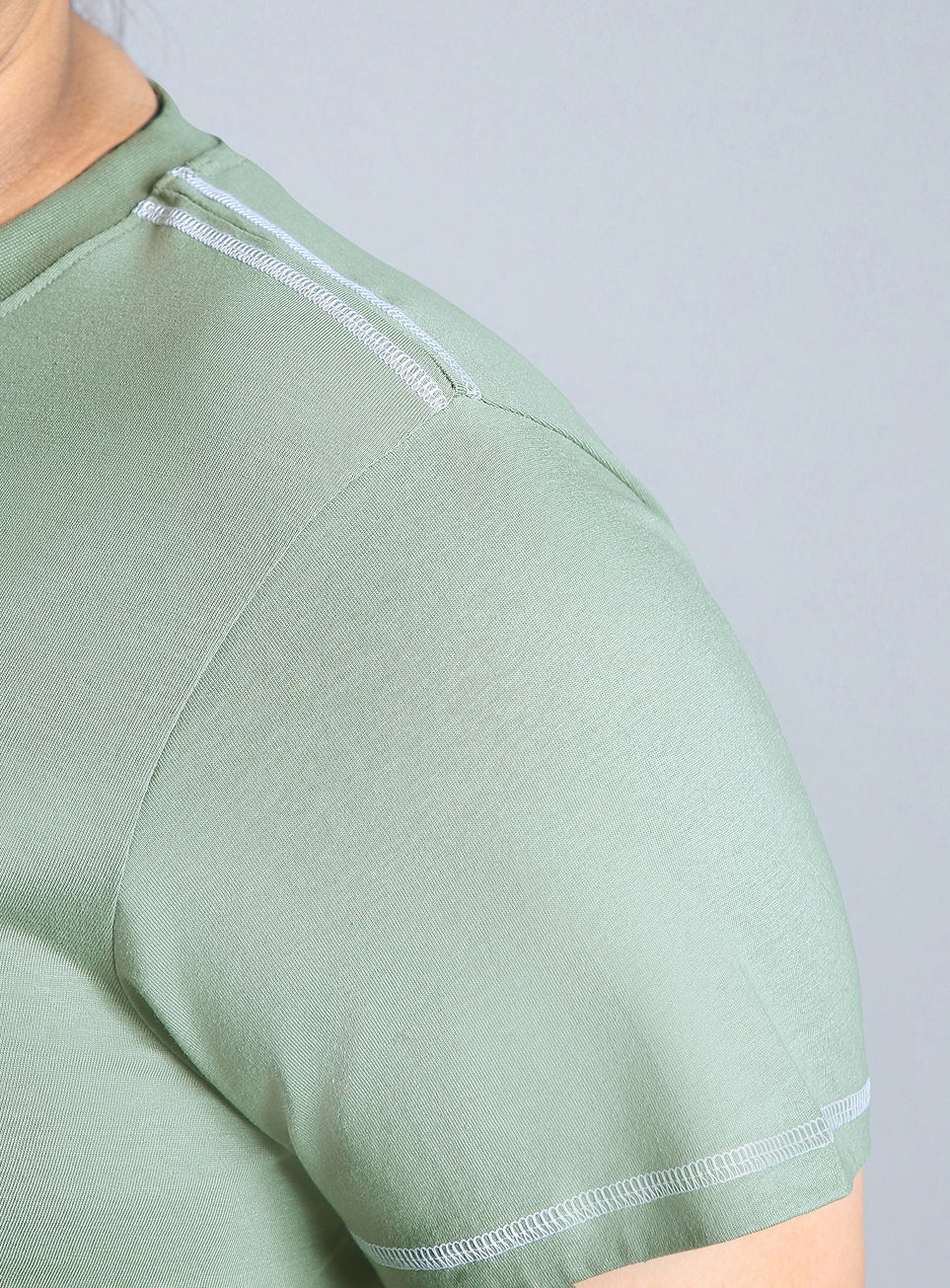Women's Green Plus Size Back Vent Athleisure Tee