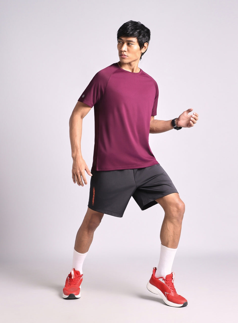 Men's Maroon Night Jogger T-shirt