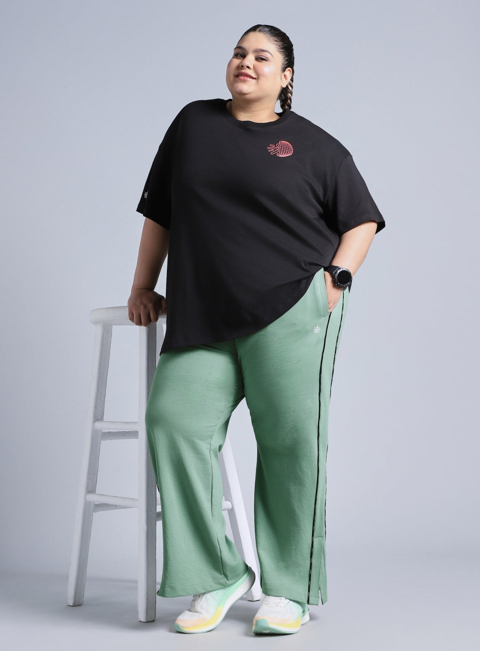 Women's Green Panelled Straight Fit Plus Size Trackpants