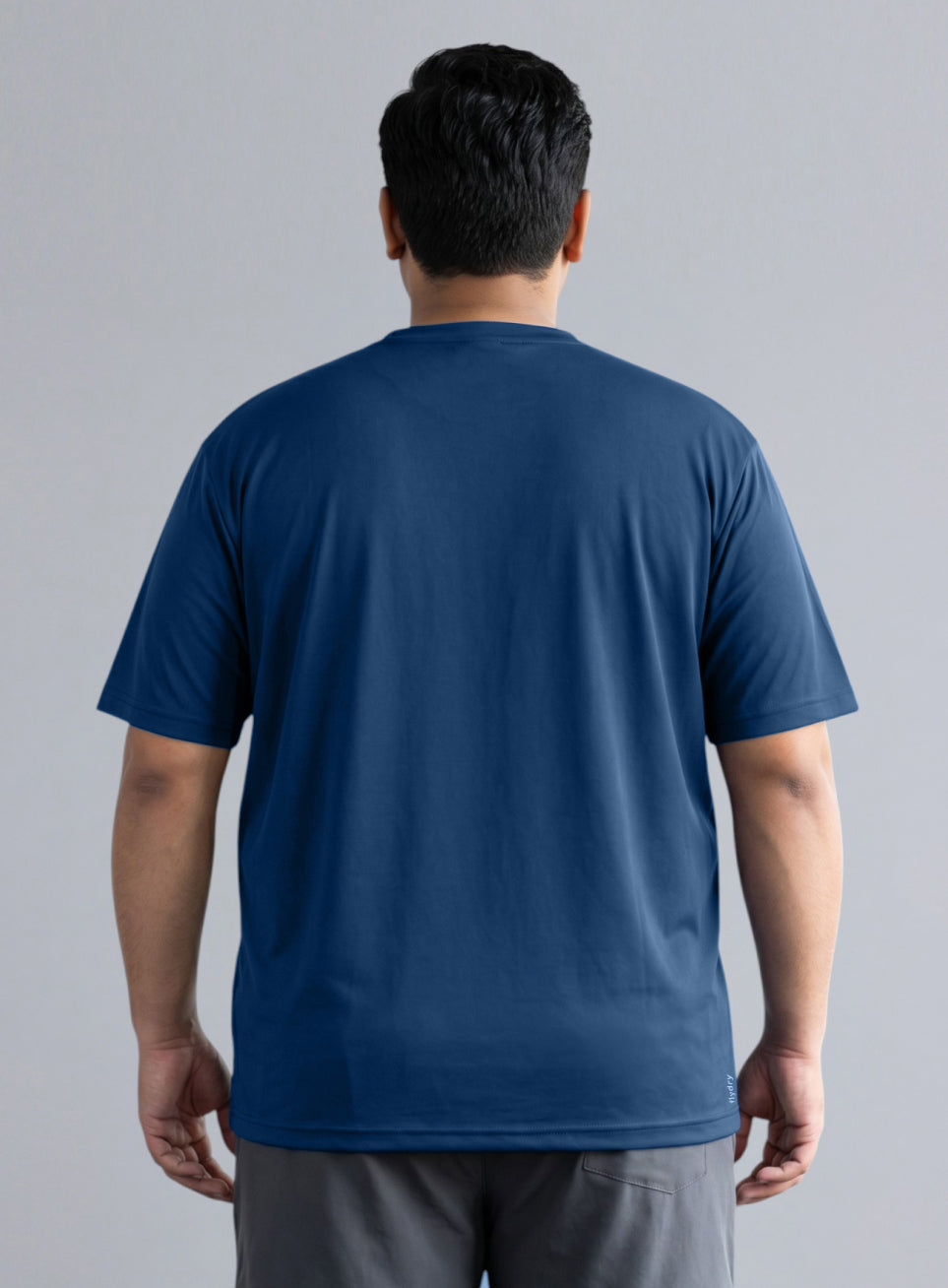 Men's Navy Cult Training Essential T-shirt