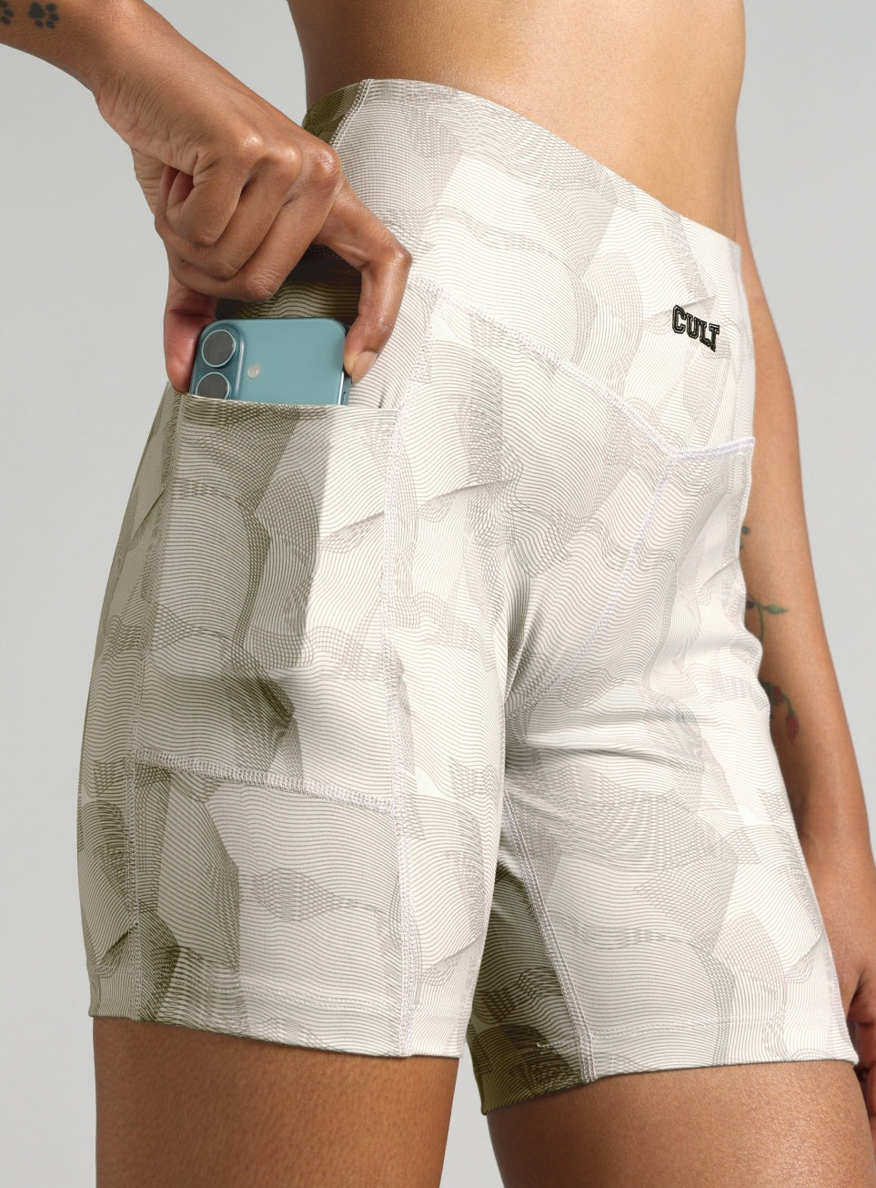 Women's White Combat training COMflex Training Cycling Shorts