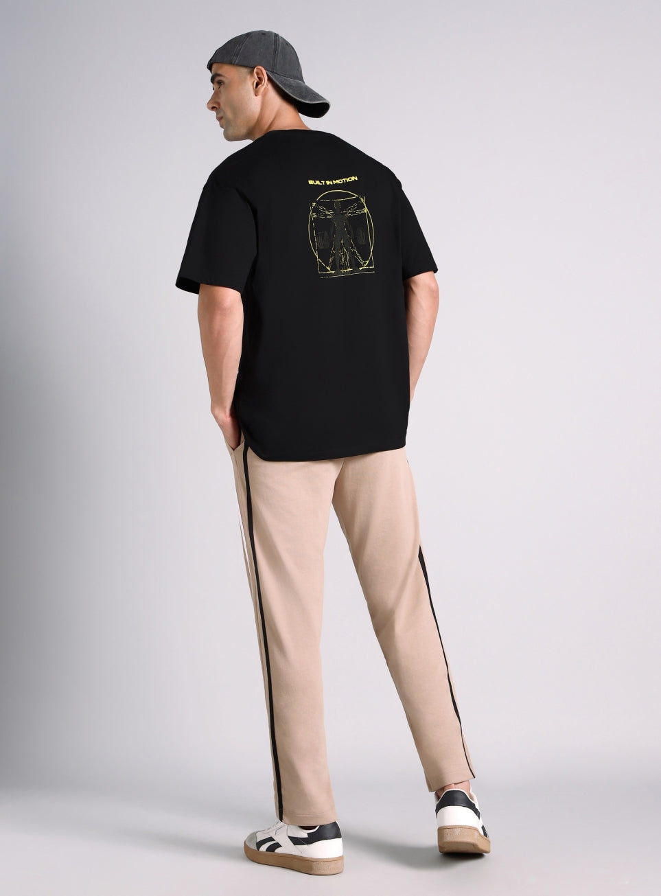 Men's Black Built-In Motion Graphic Oversized T-shirt