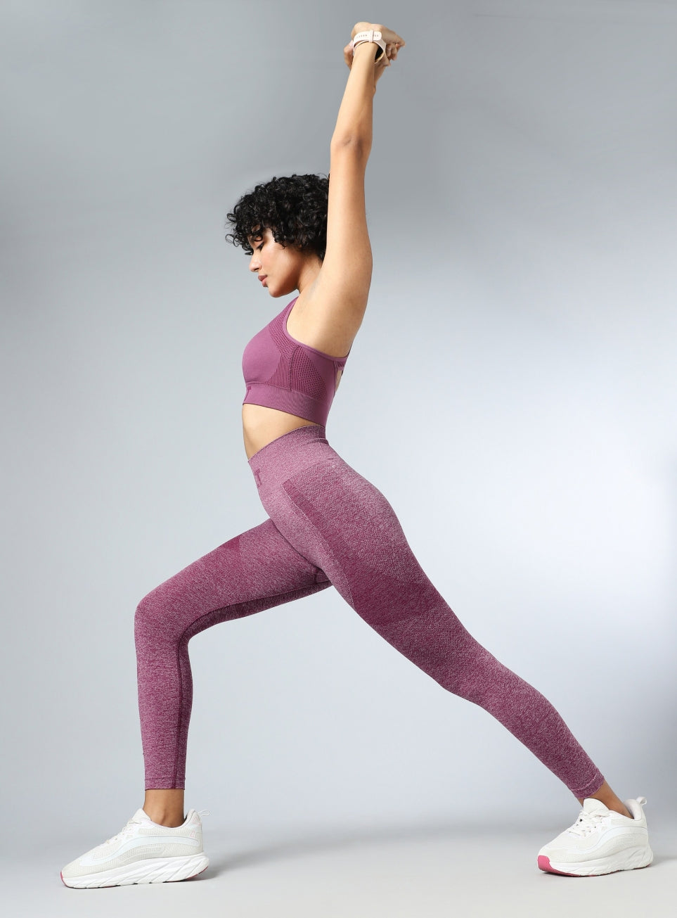 Women's Purple Contour Fit Seamless Tights