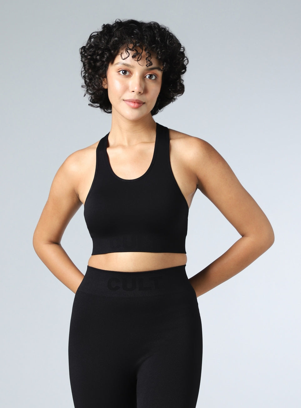 Women's Black Motion Flow Medium Support Seamless Bra