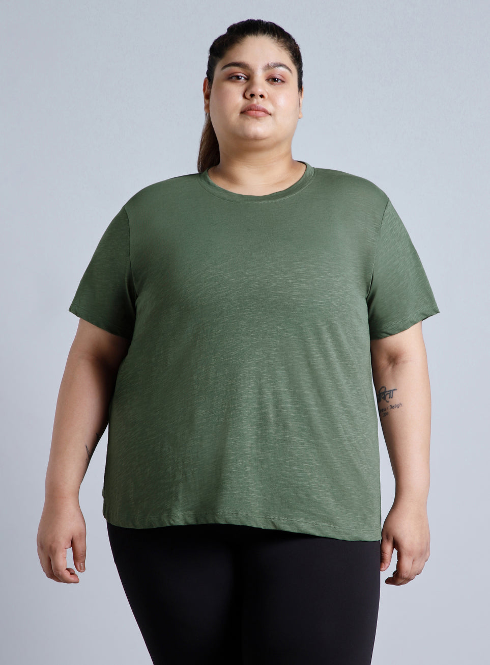 Women's Olive Yoga Flow Plus Size T-shirt