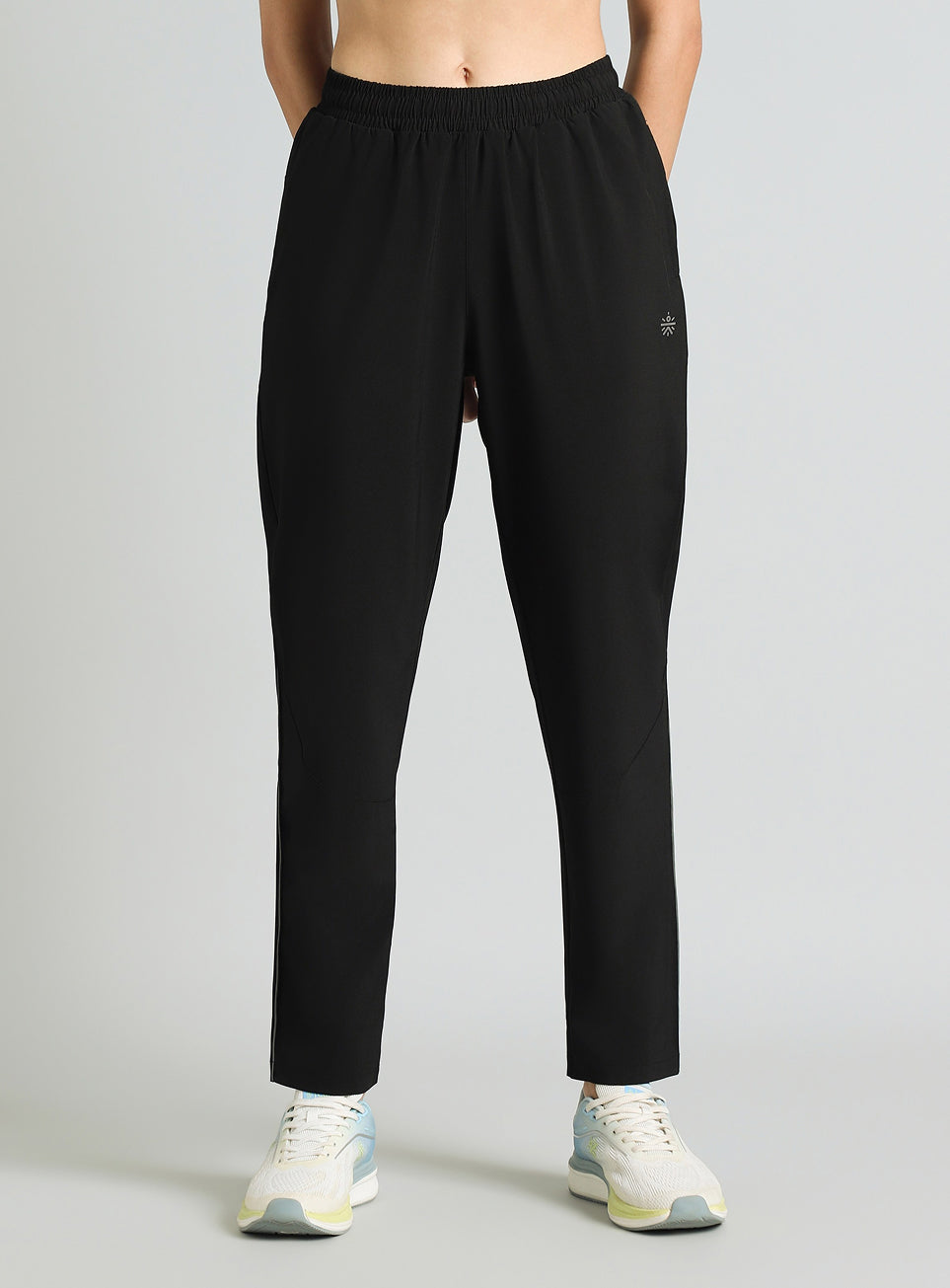 Women's Black Night Run Trackpants