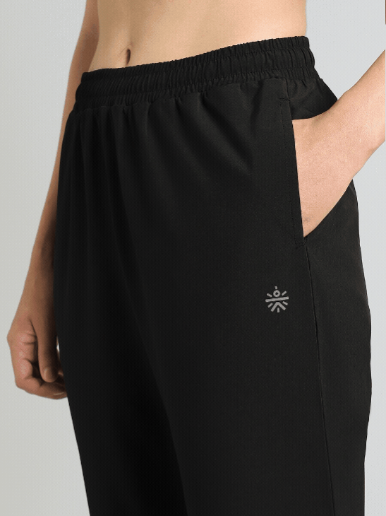 Women's Black Night Run Trackpants