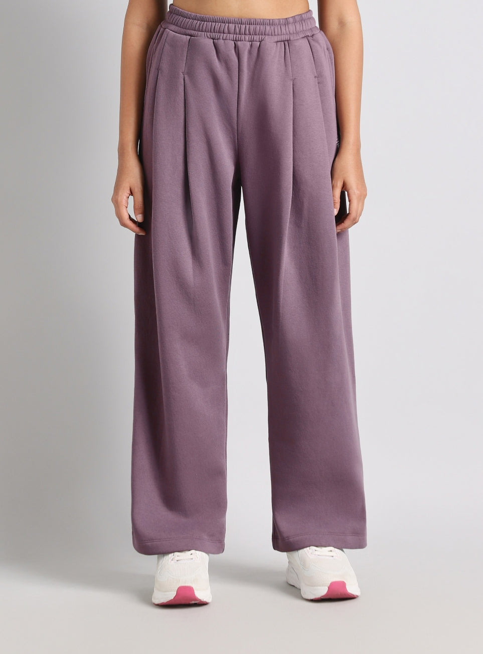 Women's Purple Motion Lab Pleated Relaxed Fit Trackpants