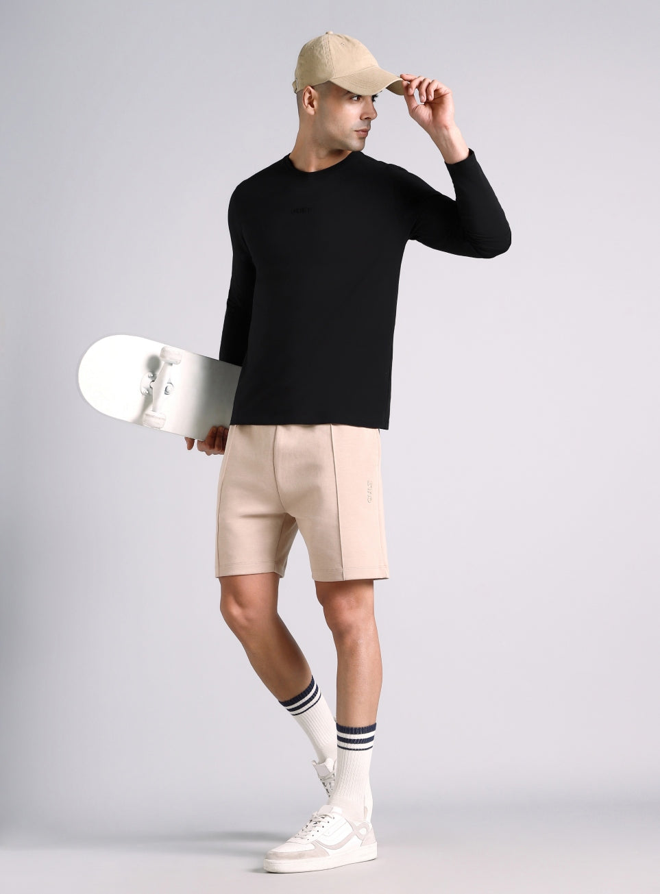 Men's Black Essential Regular Fit Full Sleeve T-shirt