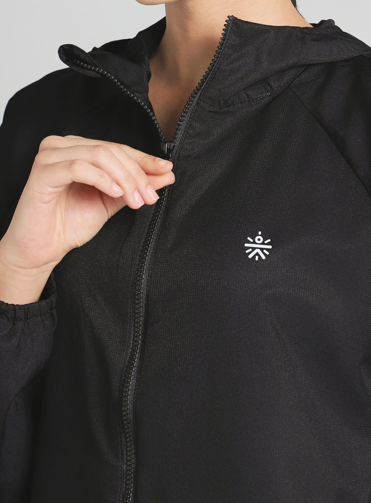 Women's Black Daily Run Packable Windcheater
