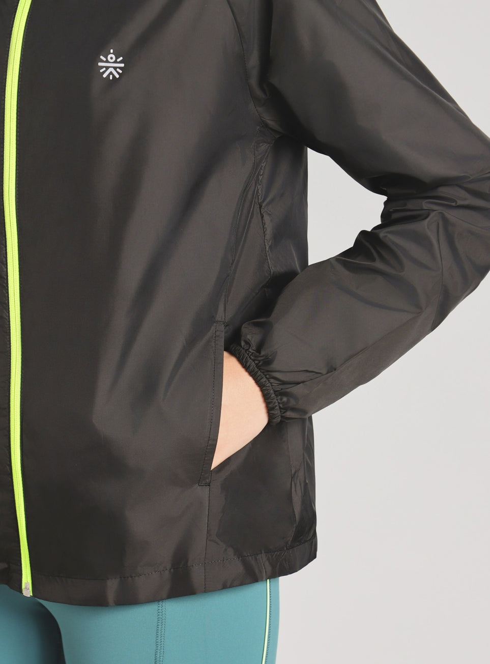 Women's Black Night Run Running Jacket