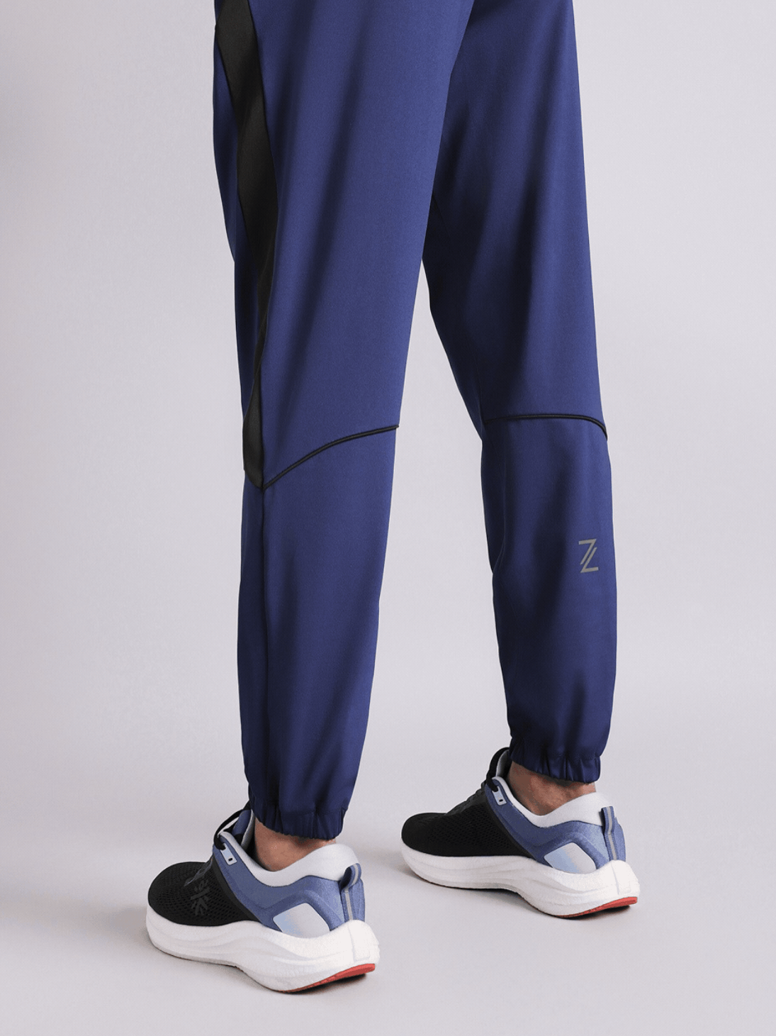 Men's Navy Stay in Motion Running Joggers