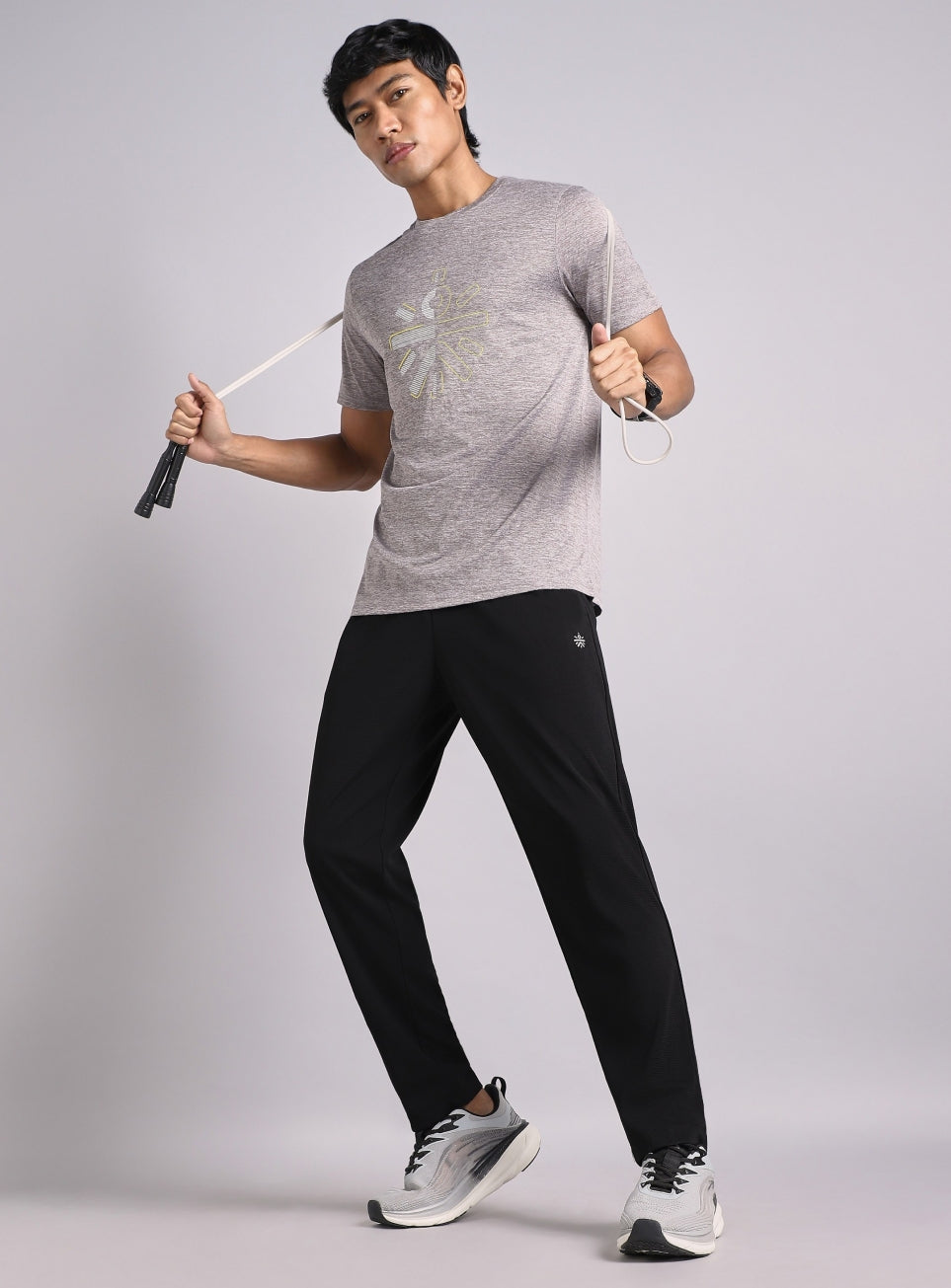 Men's Black Training Essential Trackpant