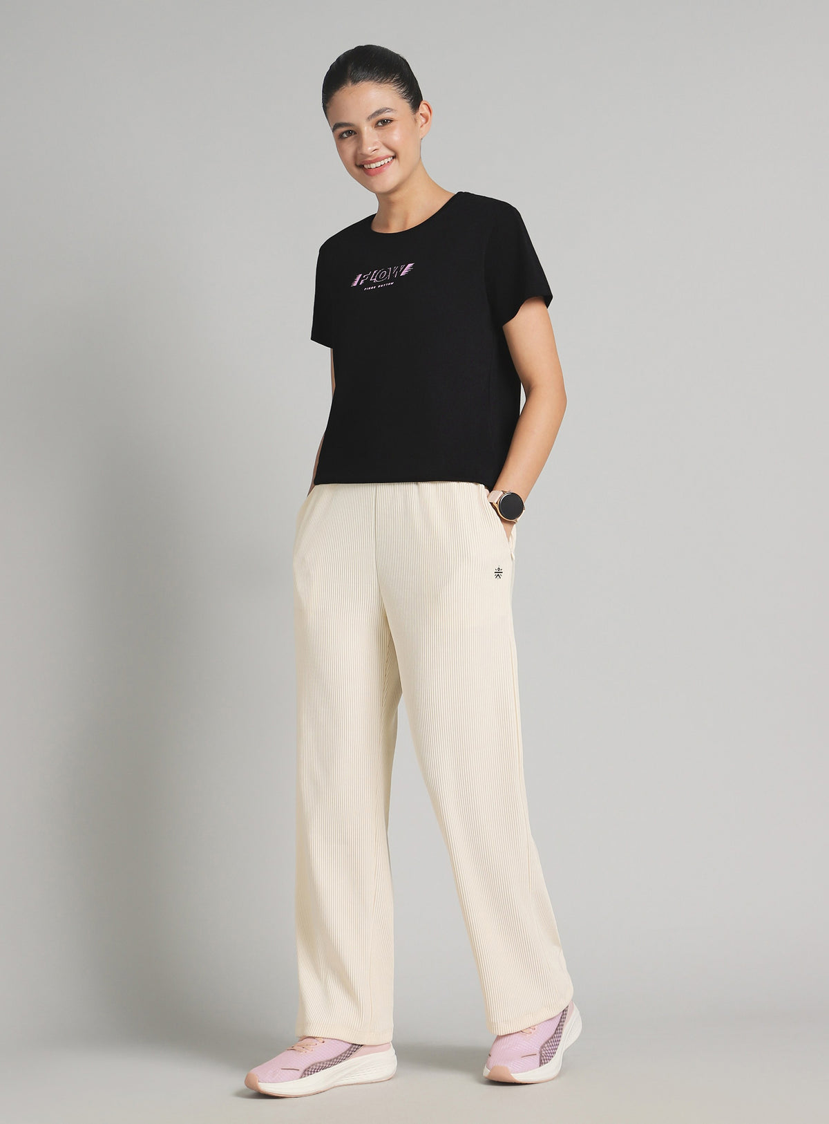 Women's Black Flow Graphic T-shirt