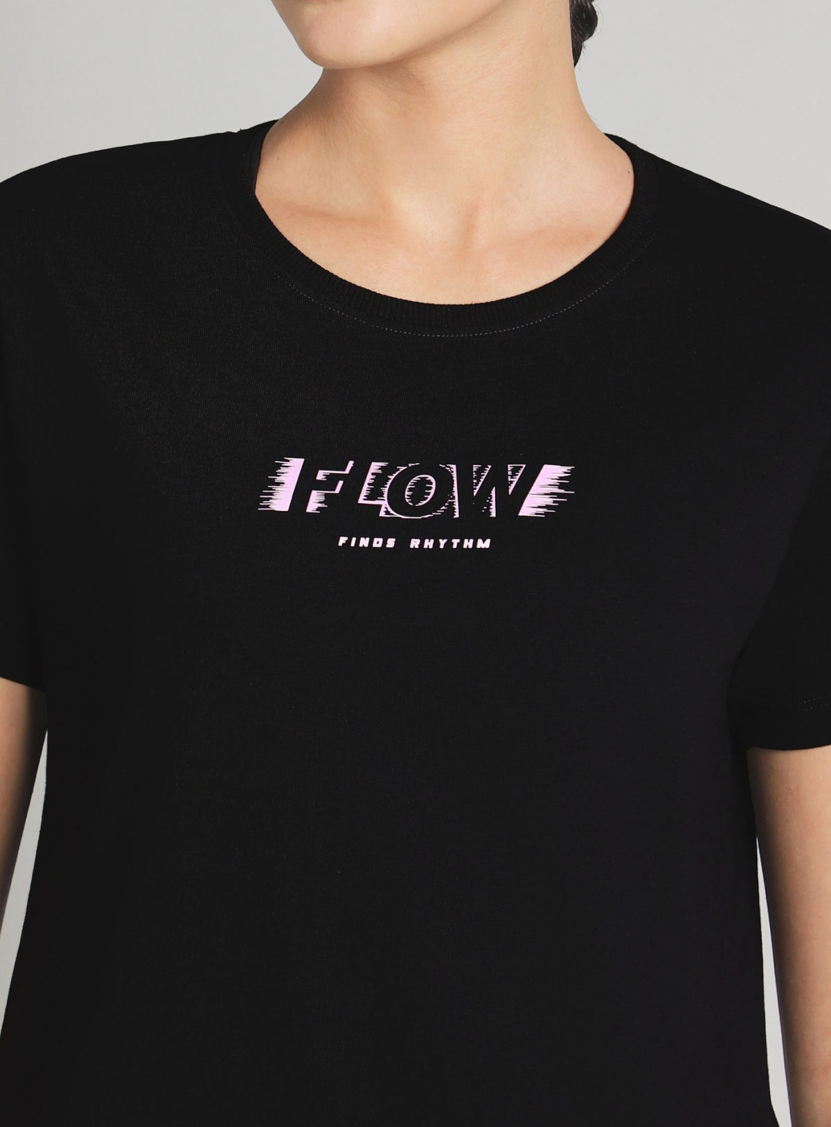 Women's Black Flow Graphic T-shirt