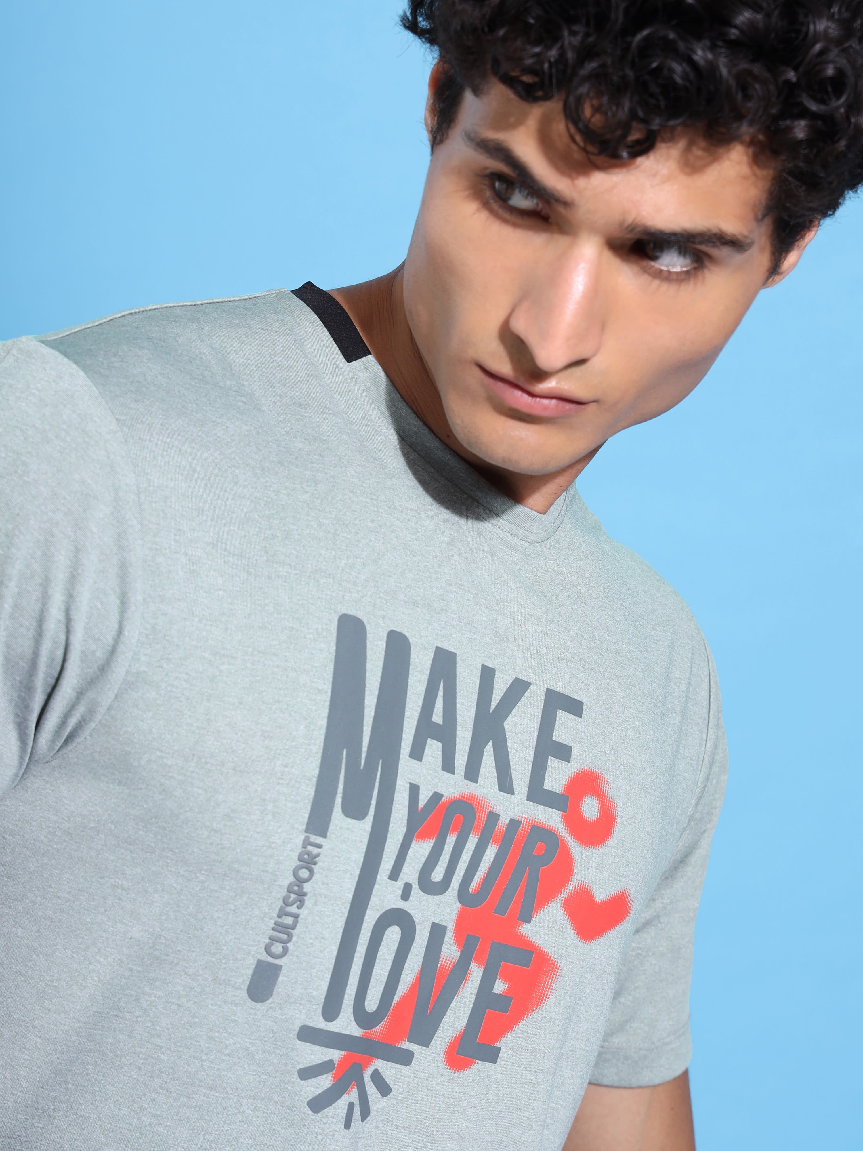 Make Your Move Graphic Print T-shirt